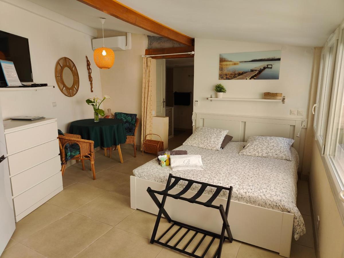 Petite Etoile De Mer - Studio Hyper Equipe A 150M D'Une Plage De Sable Fin Grande Terrasse Presqu'Ile De Charme Saint-Mandrier-sur-Mer Zewnętrze zdjęcie